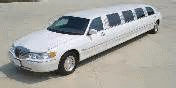 Une limousine de star avec vitre fumée